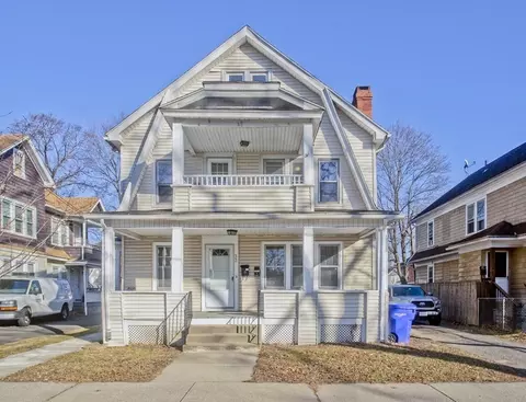 33-35 Rittenhouse Ter, Springfield, MA 01108 photo 2
