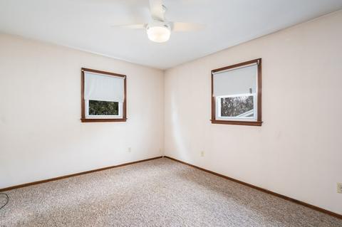 65 Briggs St, Easthampton, MA 01027 photo 13