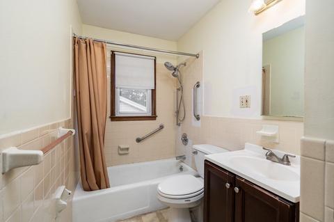 65 Briggs St, Easthampton, MA 01027 photo 11