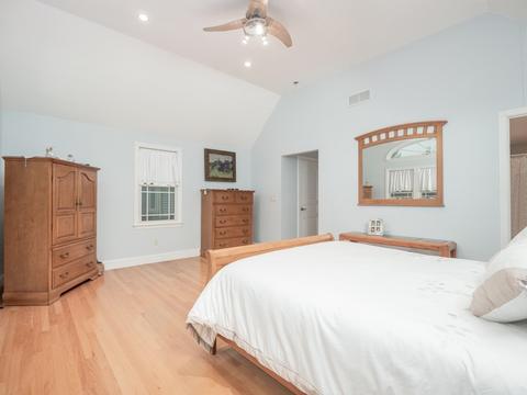 60 Brittany Dr, Barnstable, MA 02635 photo 19