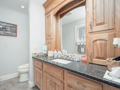 60 Brittany Dr, Barnstable, MA 02635 photo 16