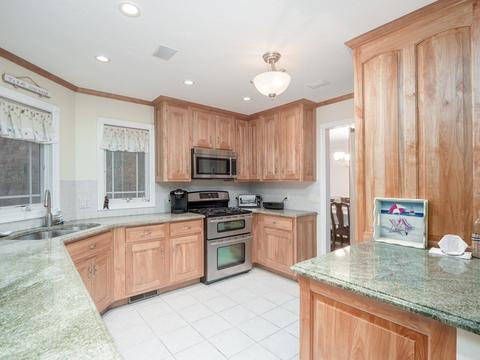 60 Brittany Dr, Barnstable, MA 02635 photo 11