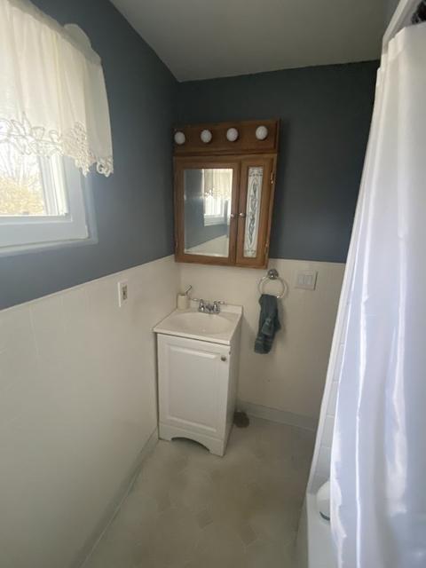 33 Pomeroy St, Easthampton, MA 01027 photo 17