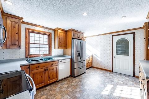 51 Glen Ave, Upton, MA 01568 photo 6