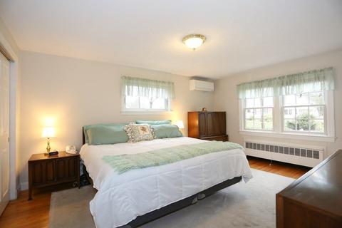 41 Perry Dr, Needham, MA 02492 photo 12