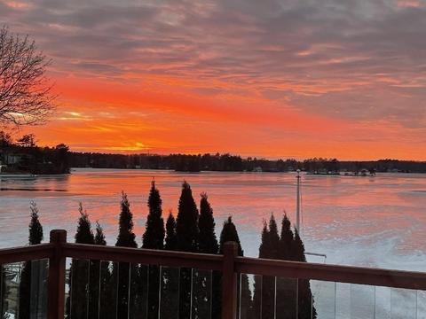 68 Bates Point Rd, Webster, MA 01570 photo 1