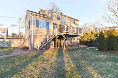 46 Wakefield St, Reading, MA 01867 photo 9
