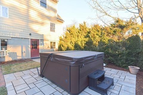 46 Wakefield St, Reading, MA 01867 photo 7