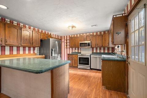 18 Saint Cloud Ave, Needham, MA 02492 photo 7