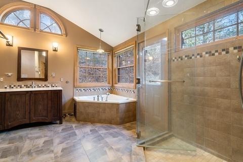 18 Saint Cloud Ave, Needham, MA 02492 photo 15