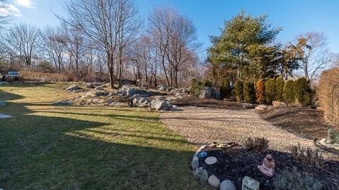 15 Beach Rd, Gloucester, MA 01930 photo 4