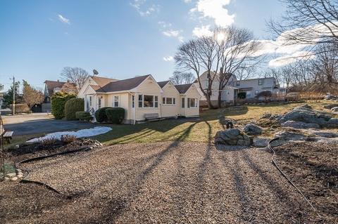 15 Beach Rd, Gloucester, MA 01930 photo 3