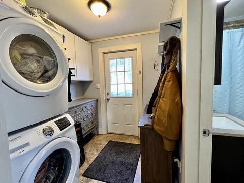 9 Elliott St, Easthampton, MA 01027 photo 10