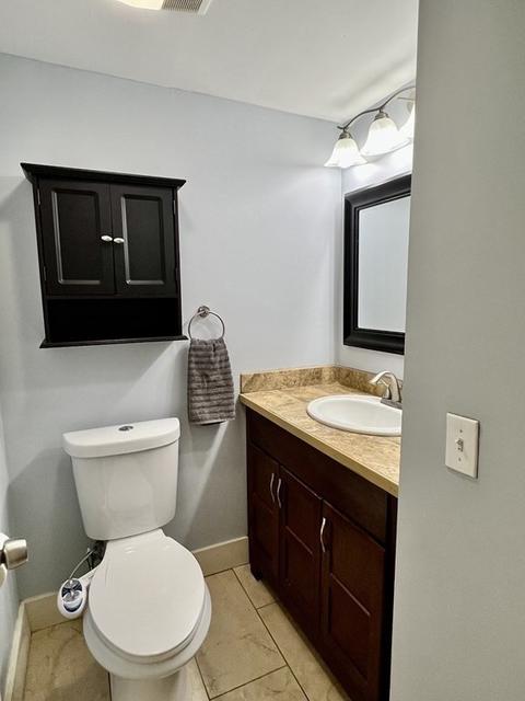 9 Elliott St, Easthampton, MA 01027 photo 17