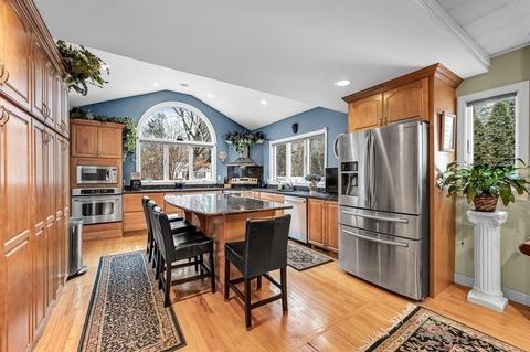 28 Woolworth St, Longmeadow, MA 01106 photo 15
