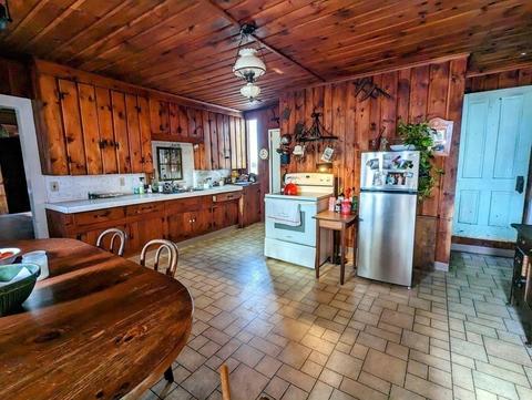 75 Marsh Rd, Dudley, MA 01571 photo 8