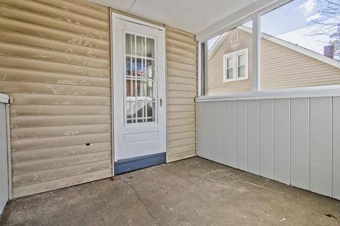138 Appleton St, Springfield, MA 01108 photo 40