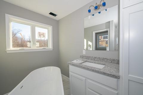 26-28 Apthorp St, Worcester, MA 01606 photo 30
