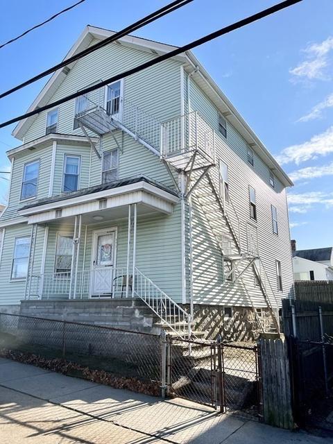157 Middle St, Fall River, MA 02724 photo 24