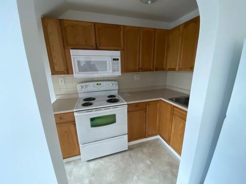 157 Middle St, Fall River, MA 02724 photo 5