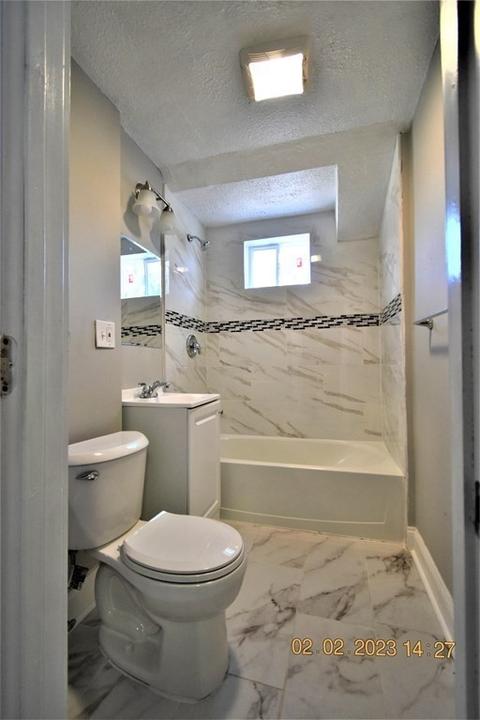 25 Marble St, Springfield, MA 01105 photo 14