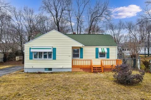 44 Cheyenne Rd, Springfield, MA 01109 photo 2