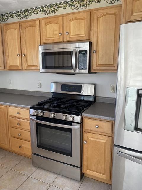 7 Tanner Ln, Fairhaven, MA 02719 photo 10