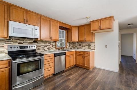 31 Thom Ave, Bourne, MA 02532 photo 11