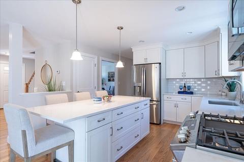 1055 Locust, Raynham, MA 02767 photo 8