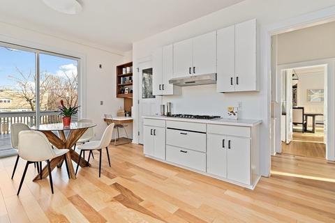 172 Buckminster, Brookline, MA 02445 photo 8