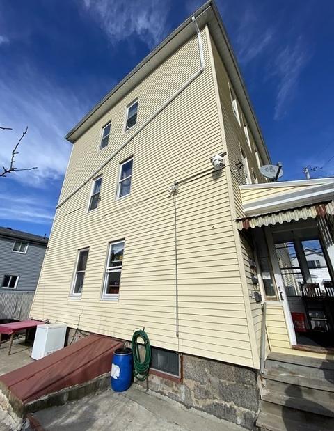 285 County St, Fall River, MA 02723 photo 9