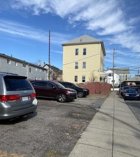 285 County St, Fall River, MA 02723 photo 7
