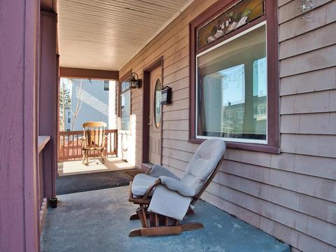 22 Mcclure Pl, Fall River, MA 02720 photo 4