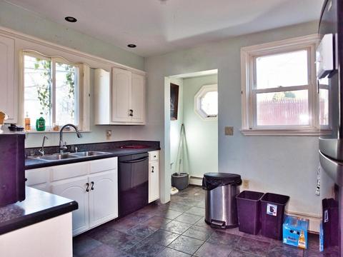 22 Mcclure Pl, Fall River, MA 02720 photo 13