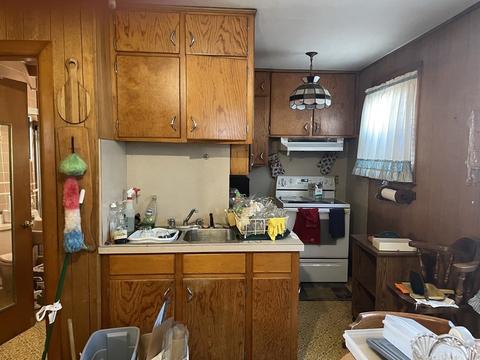 76 Cambridge St, Fall River, MA 02721 photo 10