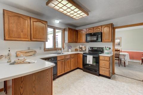 48 Mechanic St, Upton, MA 01568 photo 7