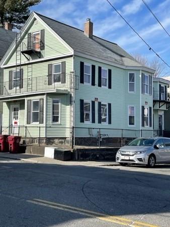 231 Appleton St, Lowell, MA 01852 photo 2