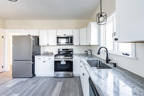 496 Broadway St, Chicopee, MA 01020 photo 4