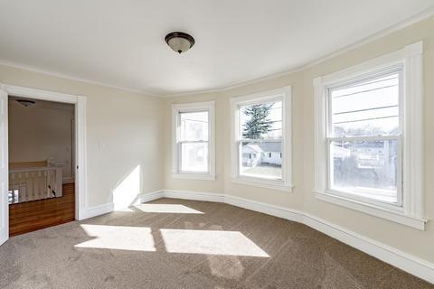 496 Broadway St, Chicopee, MA 01020 photo 16