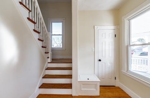 496 Broadway St, Chicopee, MA 01020 photo 9