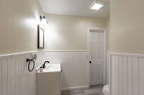 496 Broadway St, Chicopee, MA 01020 photo 20