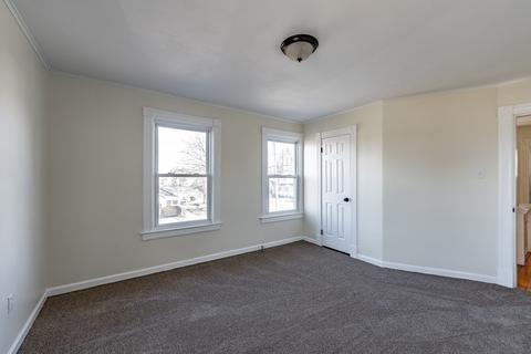 496 Broadway St, Chicopee, MA 01020 photo 28