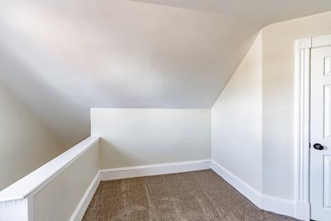 496 Broadway St, Chicopee, MA 01020 photo 24