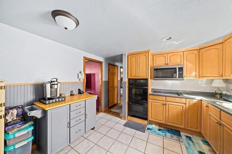 180 E Washington St, Hanson, MA 02341 photo 5