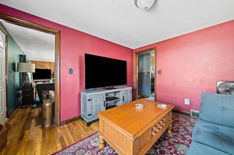180 E Washington St, Hanson, MA 02341 photo 8