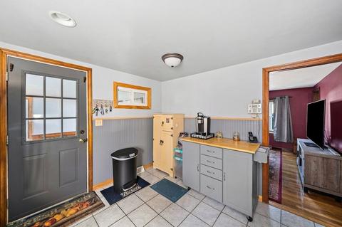 180 E Washington St, Hanson, MA 02341 photo 6