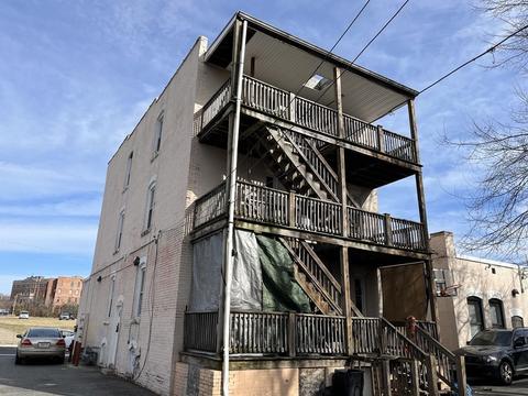 444-446 Chestnut St, Springfield, MA 01107 photo 4