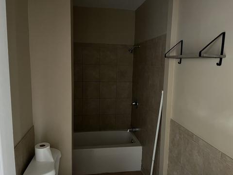 444-446 Chestnut St, Springfield, MA 01107 photo 9