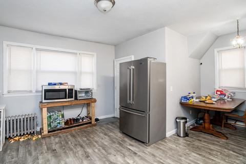 54 Johnson St, Springfield, MA 01108 photo 16