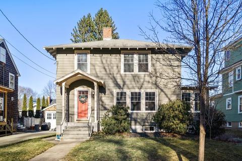 11 Bertram St, Beverly, MA 01915 photo 1